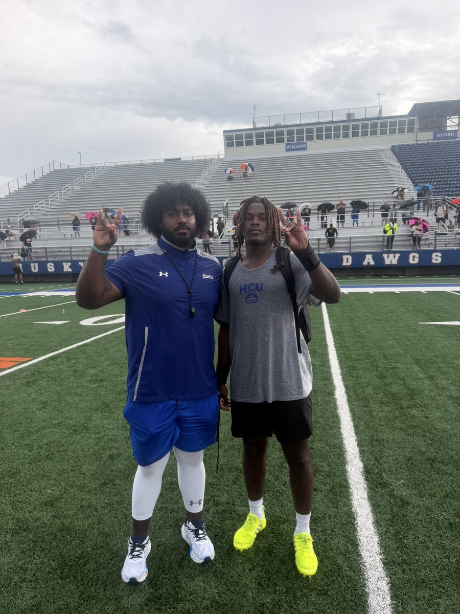 BrownSemico's tweet photo. Had a great camp yesterday @HCUFootball and got a lot of great coaching. Appreciate @_CoachEnnis for the coaching and tips. Looking forward to building relationships. @KleinFootball25 @TheMothersh1p @Coach_DPerez @CoachZachWill @LonzellG_94 https://t.co/AHb1GXzrX3