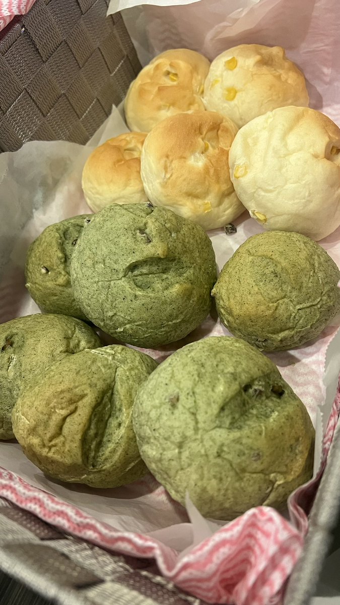 frontier7777's tweet photo. カフェオープンしてます🌥️

本日みゅうです🐼🐰🐨

日替わりもパンもあるよ🥐🥖🥯 https://t.co/PVmQzAuUGx