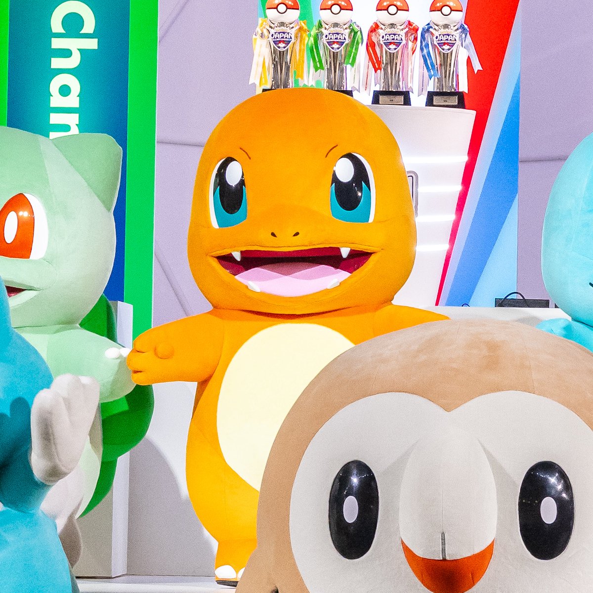 DtimesDream's tweet photo. 歴代の最初のパートナー27匹が大集結！
「ポケモンジャパンチャンピオンシップス2026( #PJCS2026 )」 #ポケモン30周年 スペシャルイベント
フシギダネ、ヒトカゲ、ゼニガメ☆
詳細→https://t.co/IDTAinKKbh https://t.co/5HK6lRD8wu