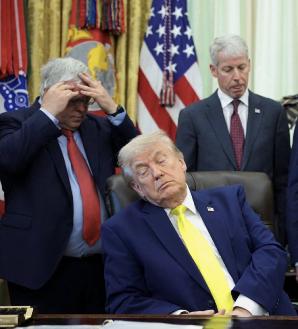 ImKnotTheOne's tweet photo. This creature gets to sleep its way through being implicated in the Epstein files… I HATE this about America!! https://t.co/xr7Oa3YIRo