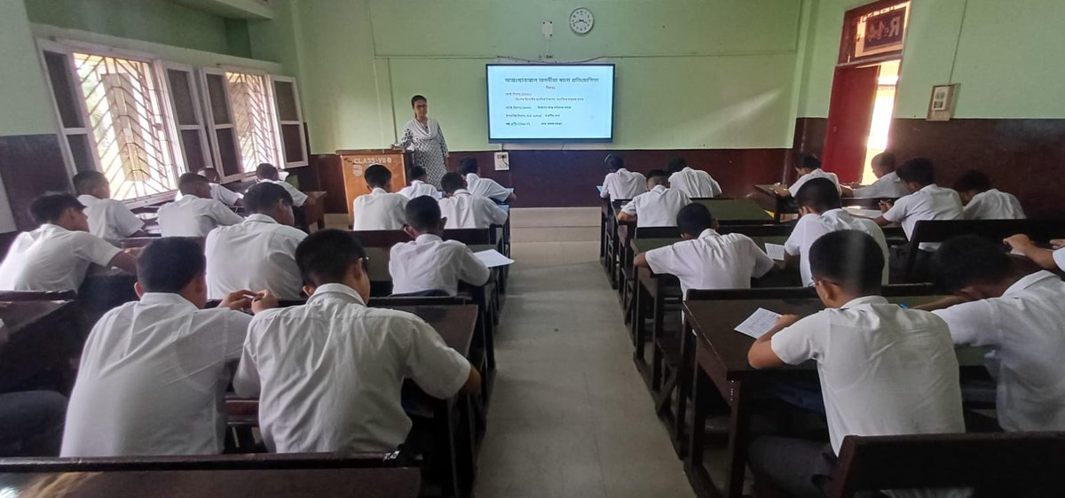 SSG_Assam's tweet photo. The school organised Inter-House English, Hindi and Assamese Essay Writing Competitions for the Session : 2026-27 on 04 Jun 26. https://t.co/X2ptU0KGJ6