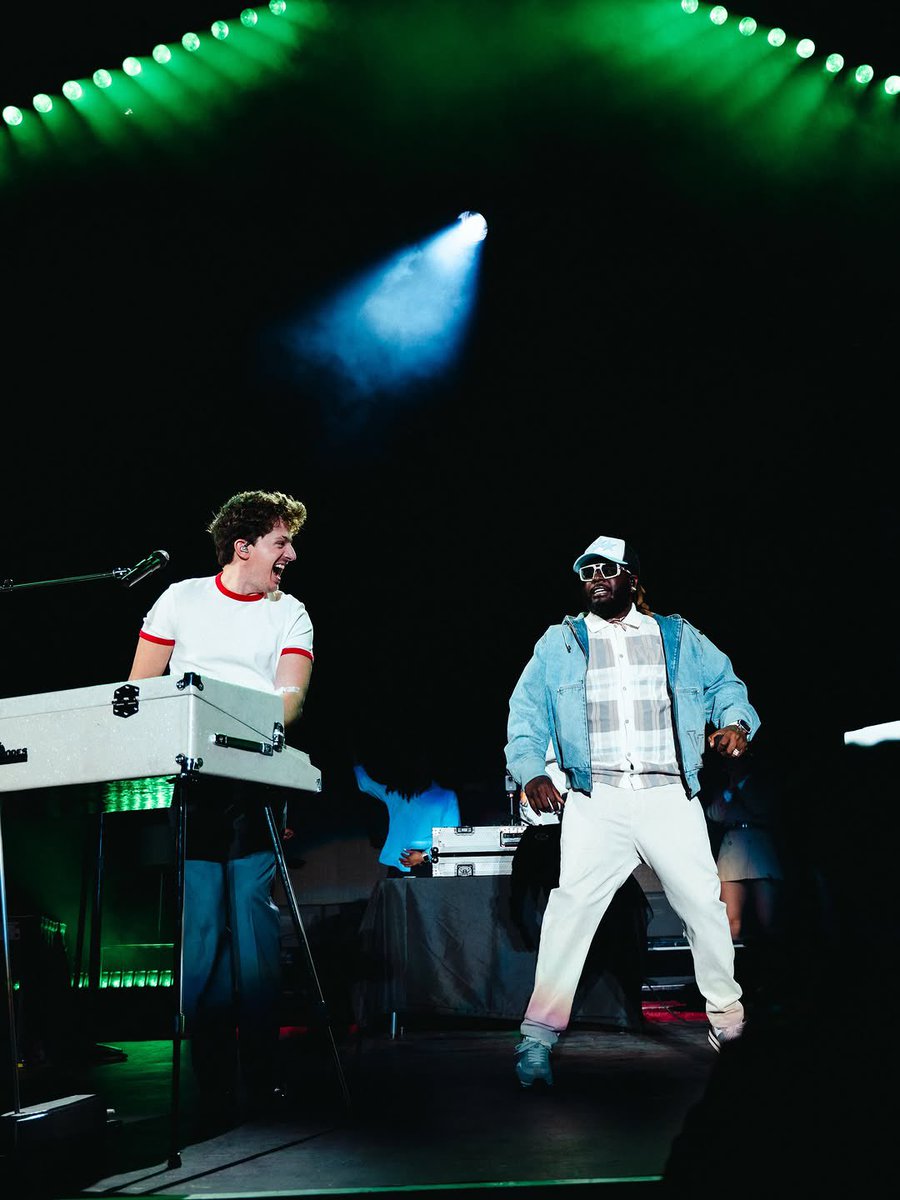 CPuthAccess's tweet photo. 「 Whatever’s Clever! Tour 」
Charlie Puth during Whatever’s Clever! Tour in Atlanta [1/3] — June 4, 2026

📸: whateversclever IG https://t.co/b0YDXB9h8E