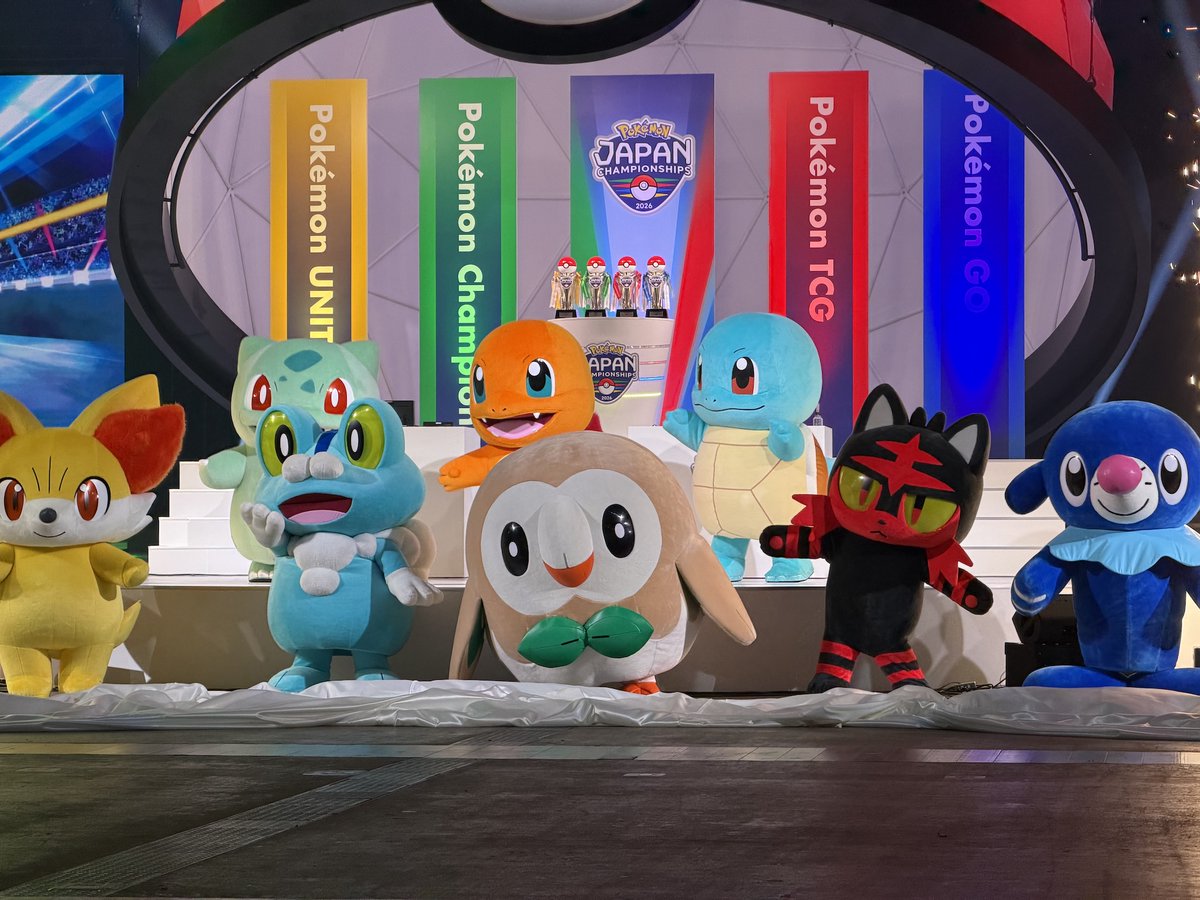 game_watch's tweet photo. 【ポケモン】歴代御三家が大集結！ 「ポケモン」日本一を決める大会のステージがお披露目　 https://t.co/XIxA51OxTS https://t.co/xSSZY7pntp