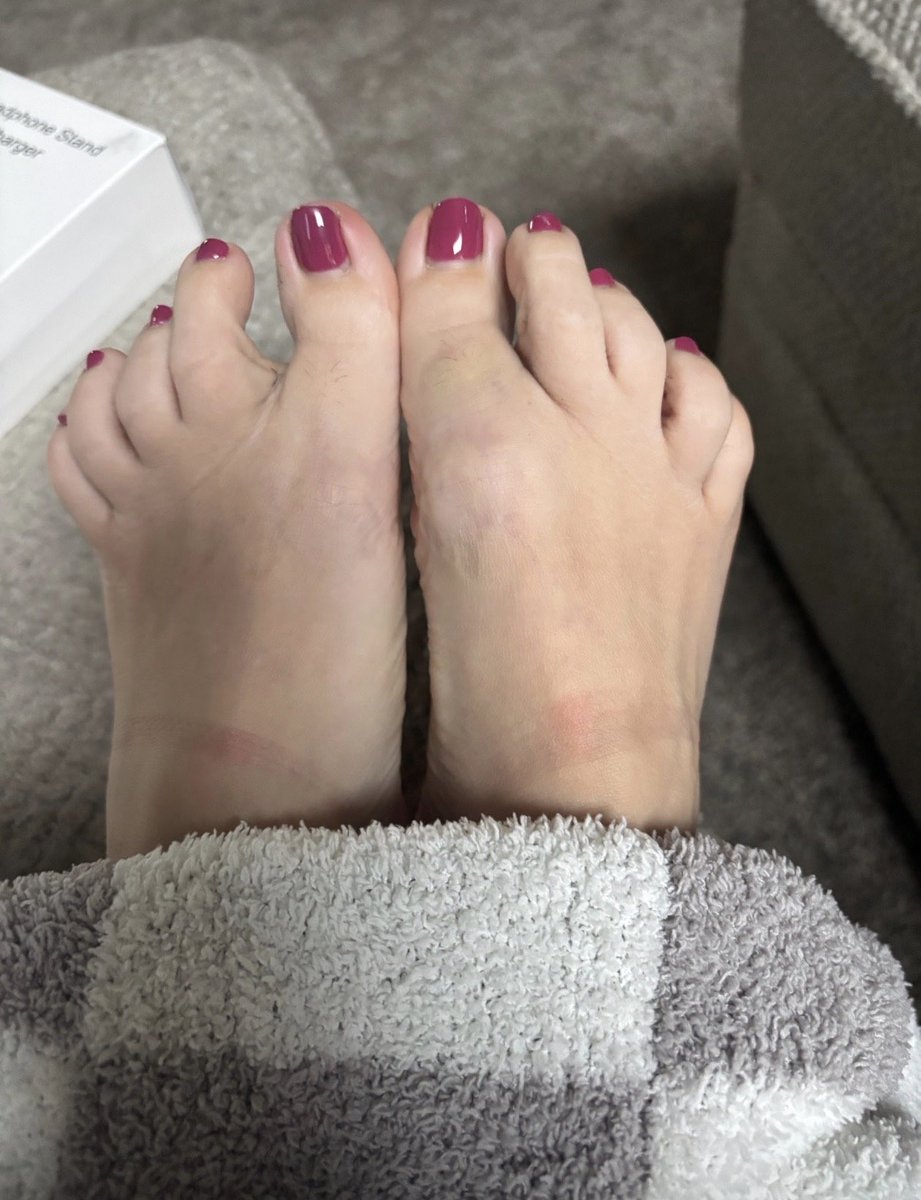 Michellef5z's tweet photo. #nsfwtwt #meetups #meet #facetime #horny #agegap #NSFW #Sext #FaceTime #lowlvl #freaky #buyingcontent https://t.co/bGvSp5vt7i