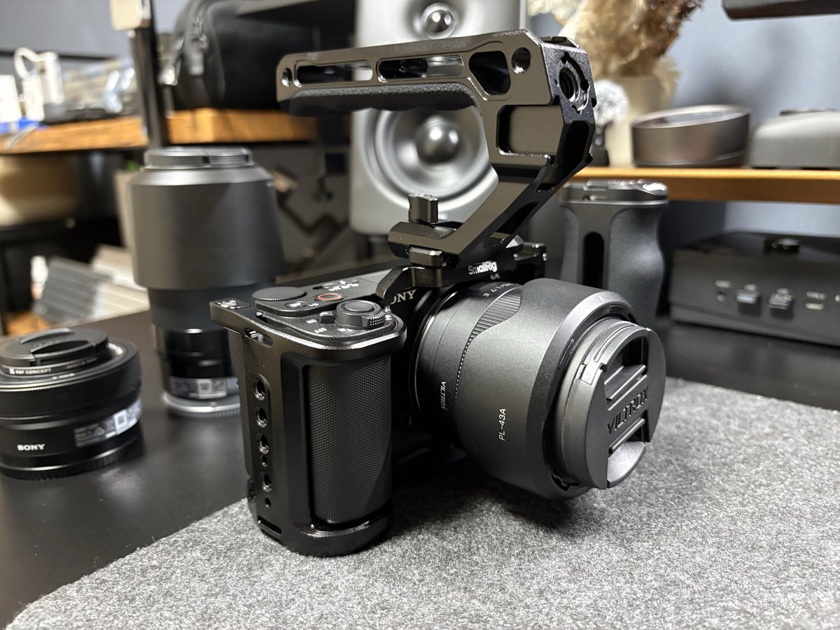 Haiao_ito's tweet photo. SmallRig 4345 &amp; HawkLock H21
こういうものを買って喜んでいる自分は男だなと再認識しました😎メカ感がハンパない💦

https://t.co/v9Hmt909UH https://t.co/2X63suiw0Z