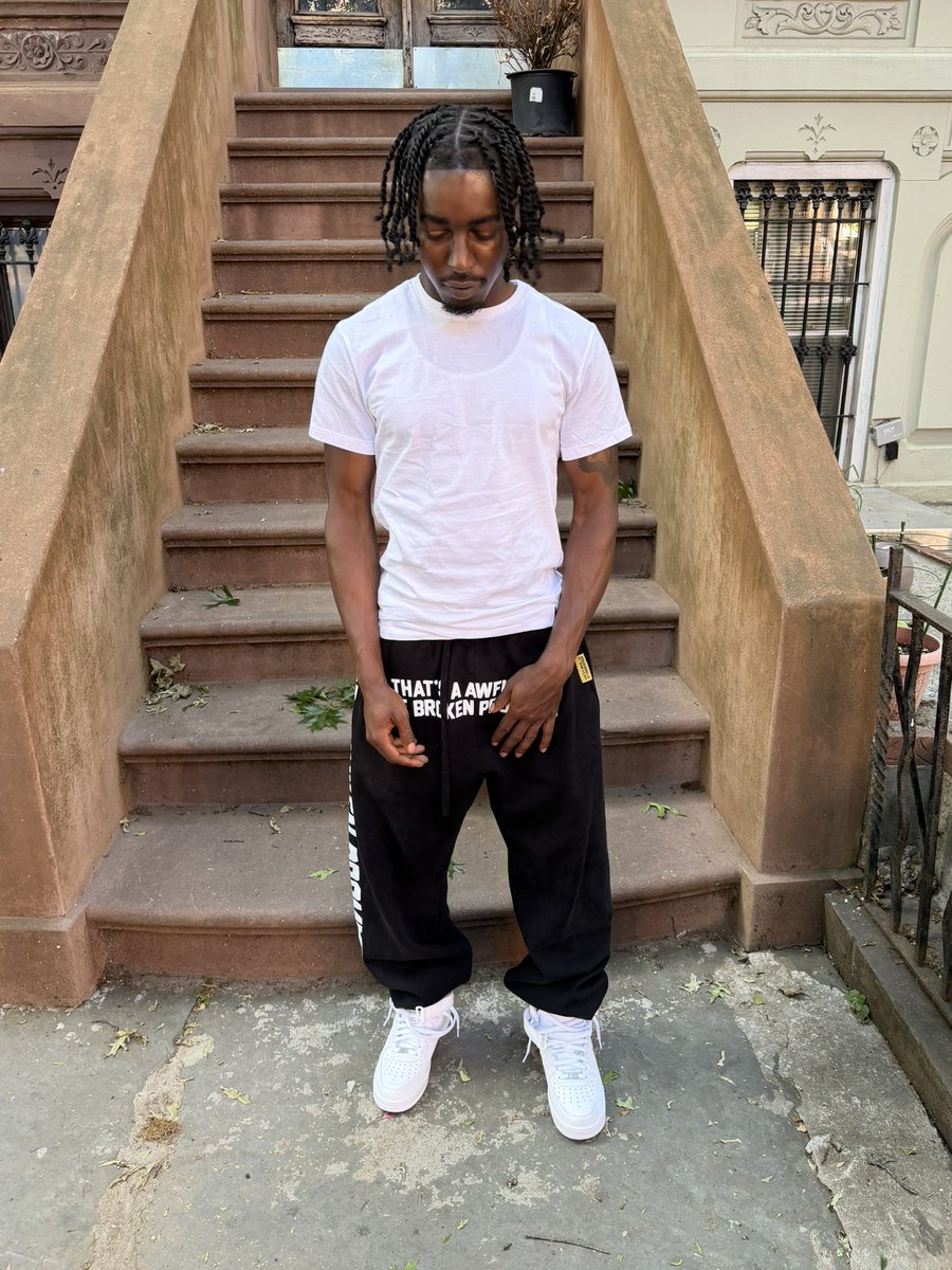 Campaignflacko's tweet photo. Somewhere nNa stuy https://t.co/i8VsVojDVv