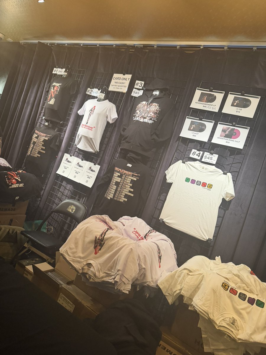 Puggles23827116's tweet photo. Hello reporting live from the jane remover show in nyc here’s wat the merch looks like https://t.co/UAyVyt0el2