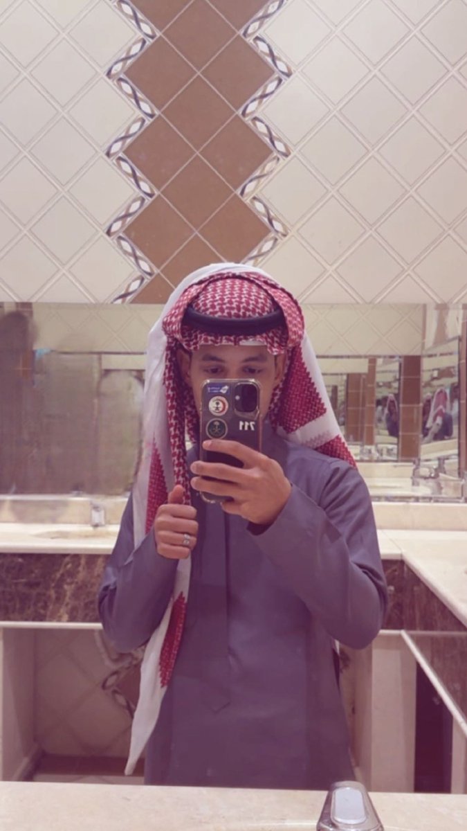 v7i1rt's tweet photo. موجب مراهق ع ١٩ ابغى سالب من مكه بس ابغى سالب بقدي وب عمري 19 😭😭. 

طولي ١٦٠/ وبغى بطولي مبغى ناس طوال مره 😖😖. 

وزني ٤٧/  وبغى ريتويت تكفون ونزل لكم اكثر 😭😭. https://t.co/5V0k2Lunl4