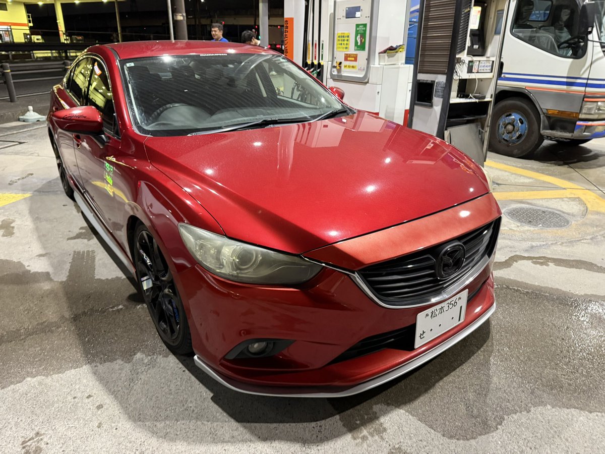 MicasaTrading's tweet photo. アテンザXD なんと軽油6MT！
H25年式、15.8万キロ、車検8月19日まで
いろいろ触られてます。ステッカーはご自身で剥がしてください。。。
名古屋から乗って帰ってきましたが機関良好です。速い。マフラー音は静かですね、AIMGAINのマフラーカッターだけ？また見ておきます

今年度税込38万円にて！ https://t.co/VMO0OBJlvj
