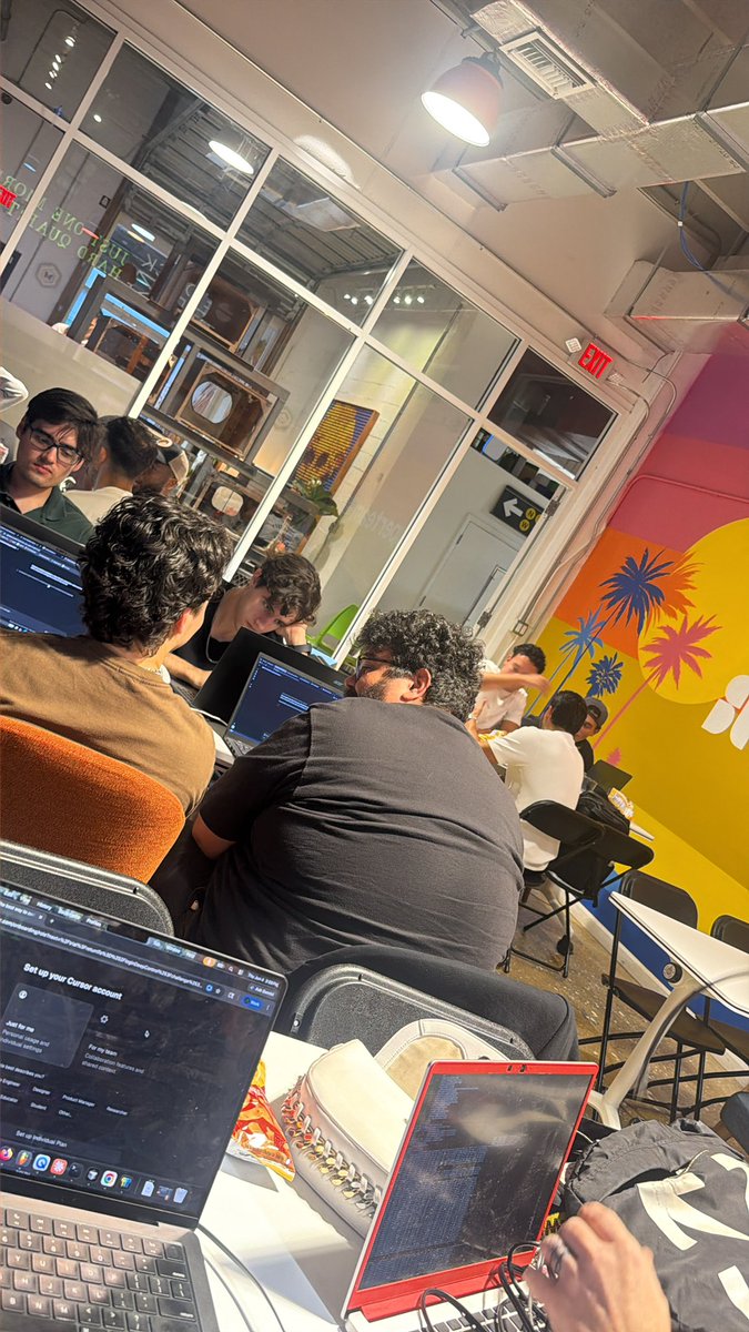 bpx888's tweet photo. @cursor_ai Miami Hackathon is live ! https://t.co/ixRlUaE6iD