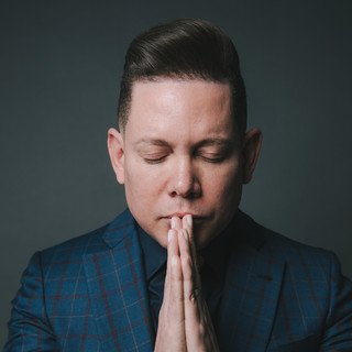 bralternativo_'s tweet photo. 🇧🇷✝️ O canal de Bruno Leonardo, fundador e líder da Igreja Batista Avivamento Mundial, se tornou o MAIOR do YouTube Brasil, com 74,8 MILHÕES de inscritos.

Ele assumiu a liderança após ultrapassar o canal KondZilla, que ocupava o topo do ranking há anos. https://t.co/RMu3AJ455D
