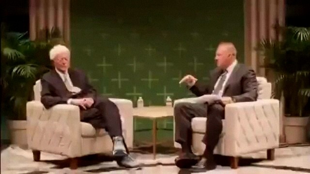 38raeee's tweet photo. Peter Lynch ran Fidelity Magellan from '77 to '90, averaging 29% yearly—one of the best records ever. But one phrase drives him nuts. He says it's why retail investors lose: 'They call it "play the market." It's not play. Buy good companies. Know what they do.' Then he shared https://t.co/Fnt8gEEgj6