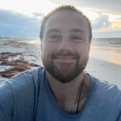 iBeToxin's tweet photo. #NewProfilePic https://t.co/Q0PdaCMwg6