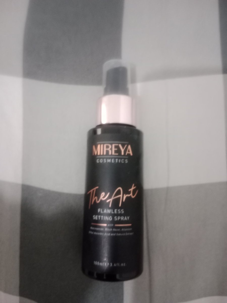 juualprilov's tweet photo. Wts preloved mireya setting spray isi 88%
💸26k https://t.co/bCYlcxSgDJ