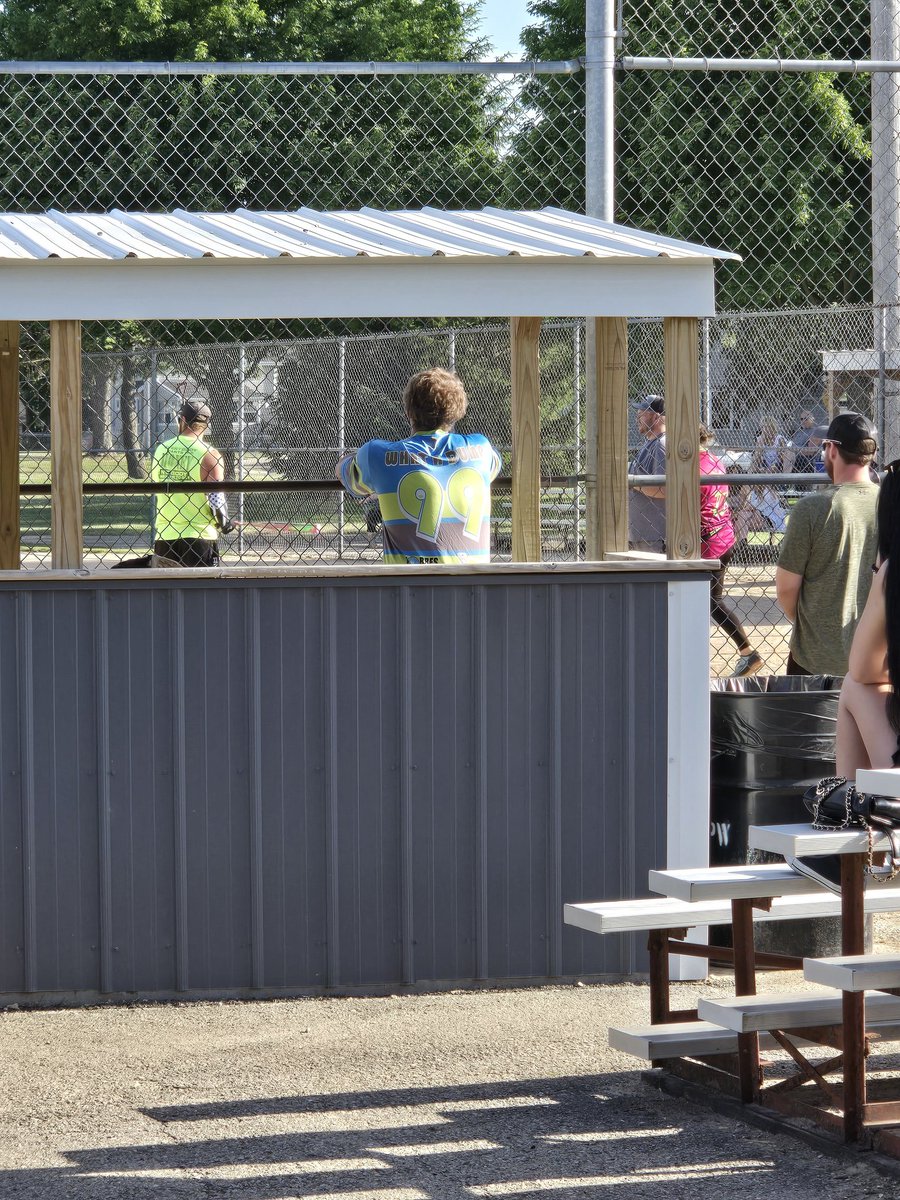 RohnWBishop's tweet photo. Came out to enjoy the inaugural adult coed softball league games. https://t.co/4NDnKahEnB