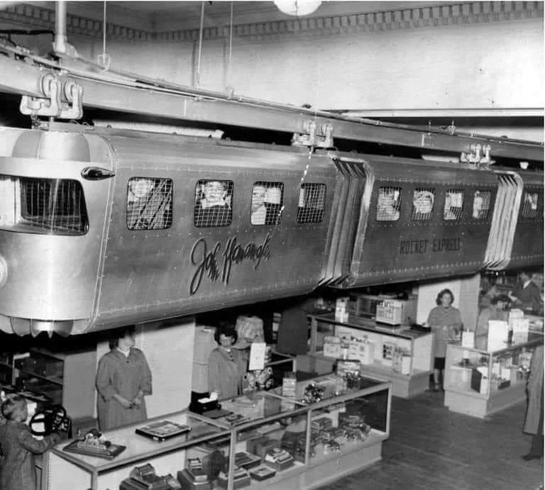 HistorylandHQ's tweet photo. The “Rocket Express”. A monorail for children that carried kids around the toy department in 8th floor at the John Wanamaker department store in Center City, Philadelphia. (1950s) https://t.co/D1PpI5a8Vq