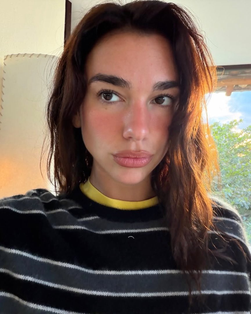 dua lipa feeds tweet media