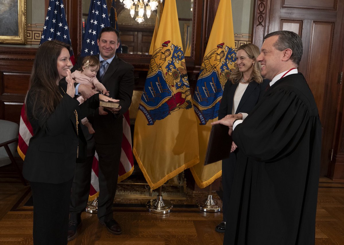 GovSherrillNJ's tweet photo. It was great to join the swearing-in of Jacquelyn Suárez as Commissioner of the Department of Community Affairs.

Jacquelyn has already been instrumental in helping us cut red tape, lower costs, and save residents time and money, and I know she’ll continue delivering for New Jerseyans.