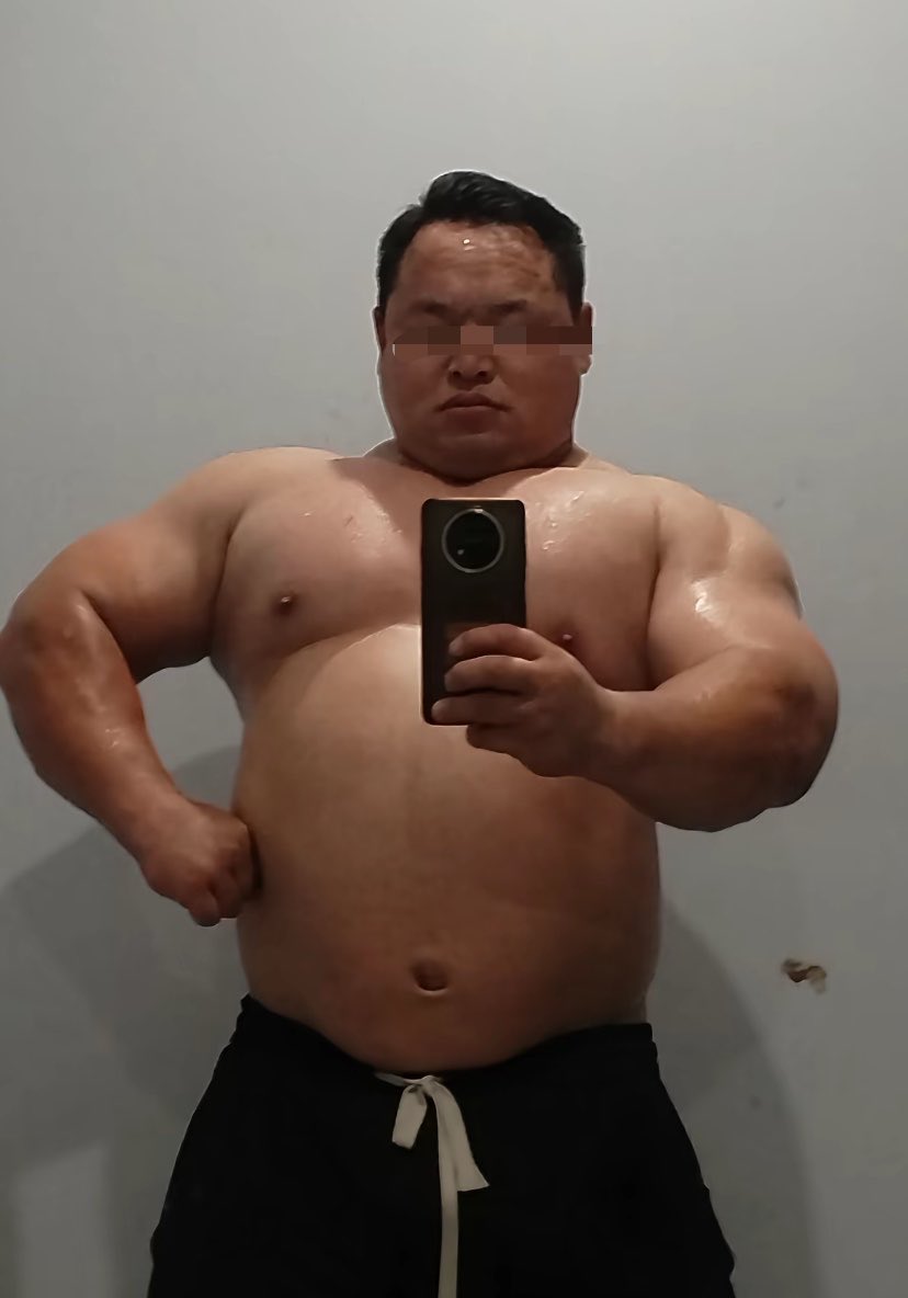 zy100_'s tweet photo. Bull https://t.co/dGNyD2pKXB