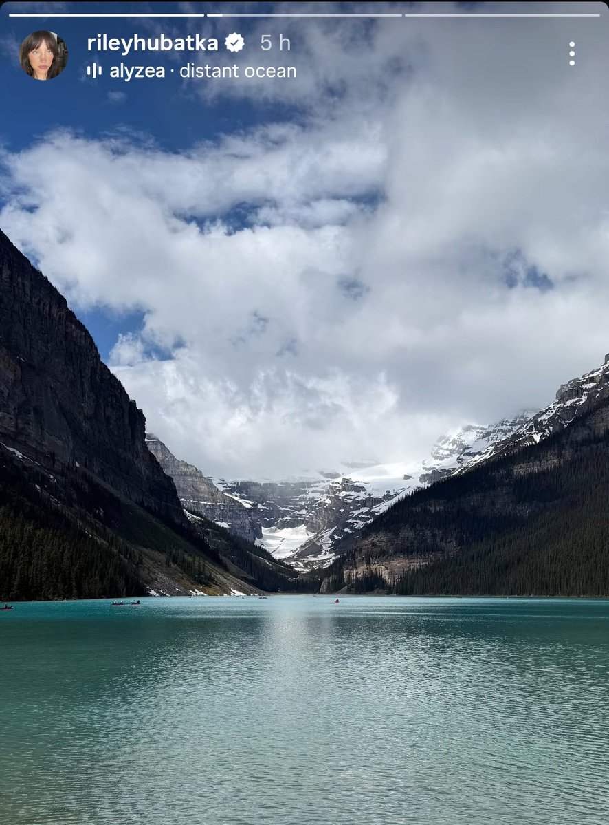 risharkera's tweet photo. is this actually canada because what the fuck i literally have my canadian history exam tomorrow 😭😭😭 https://t.co/ze5DZs1mbA