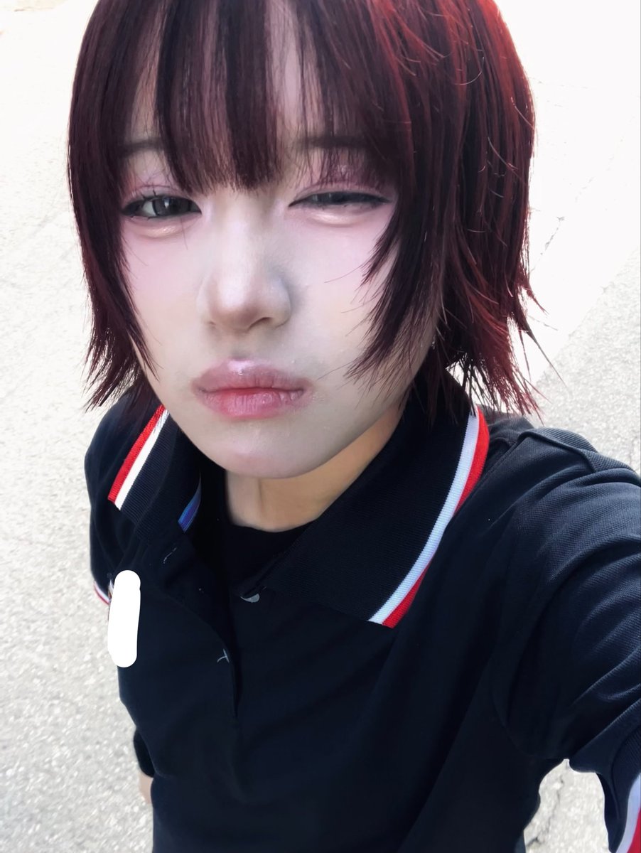 떨 tweet media