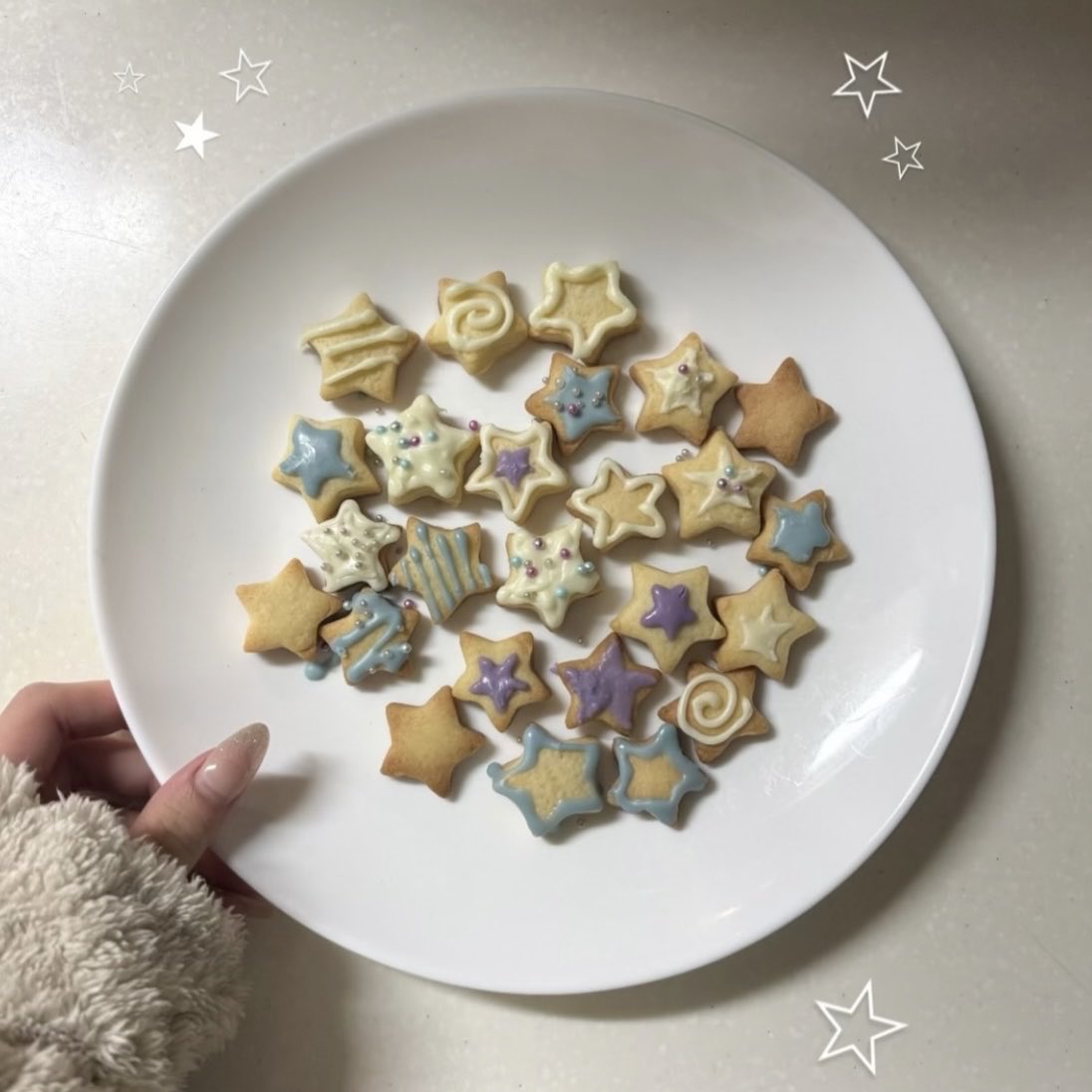 petalesblancs's tweet photo. star cookies https://t.co/BWLJx8xnSy