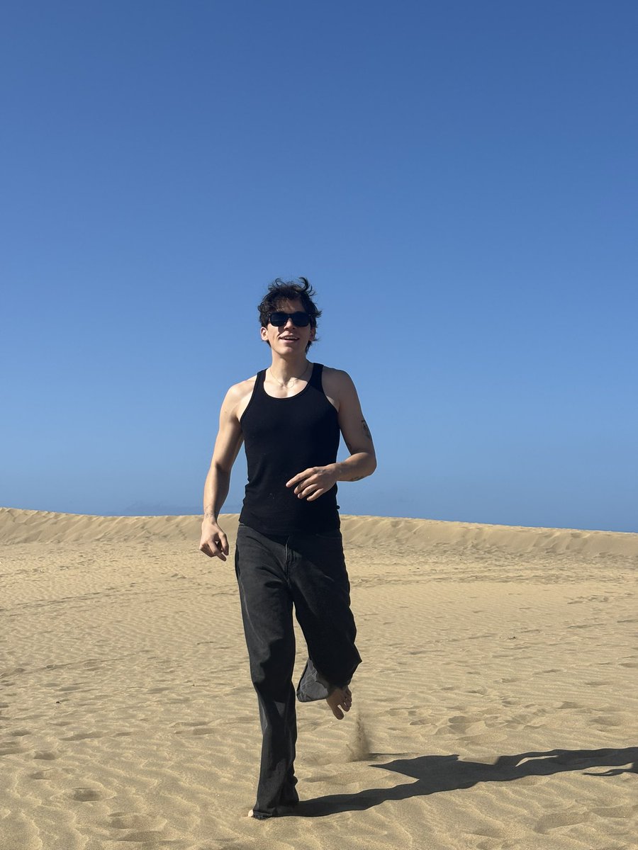 sergiio986's tweet photo. 🐪🦂🏝️🌵 https://t.co/zq1jMgJrzs