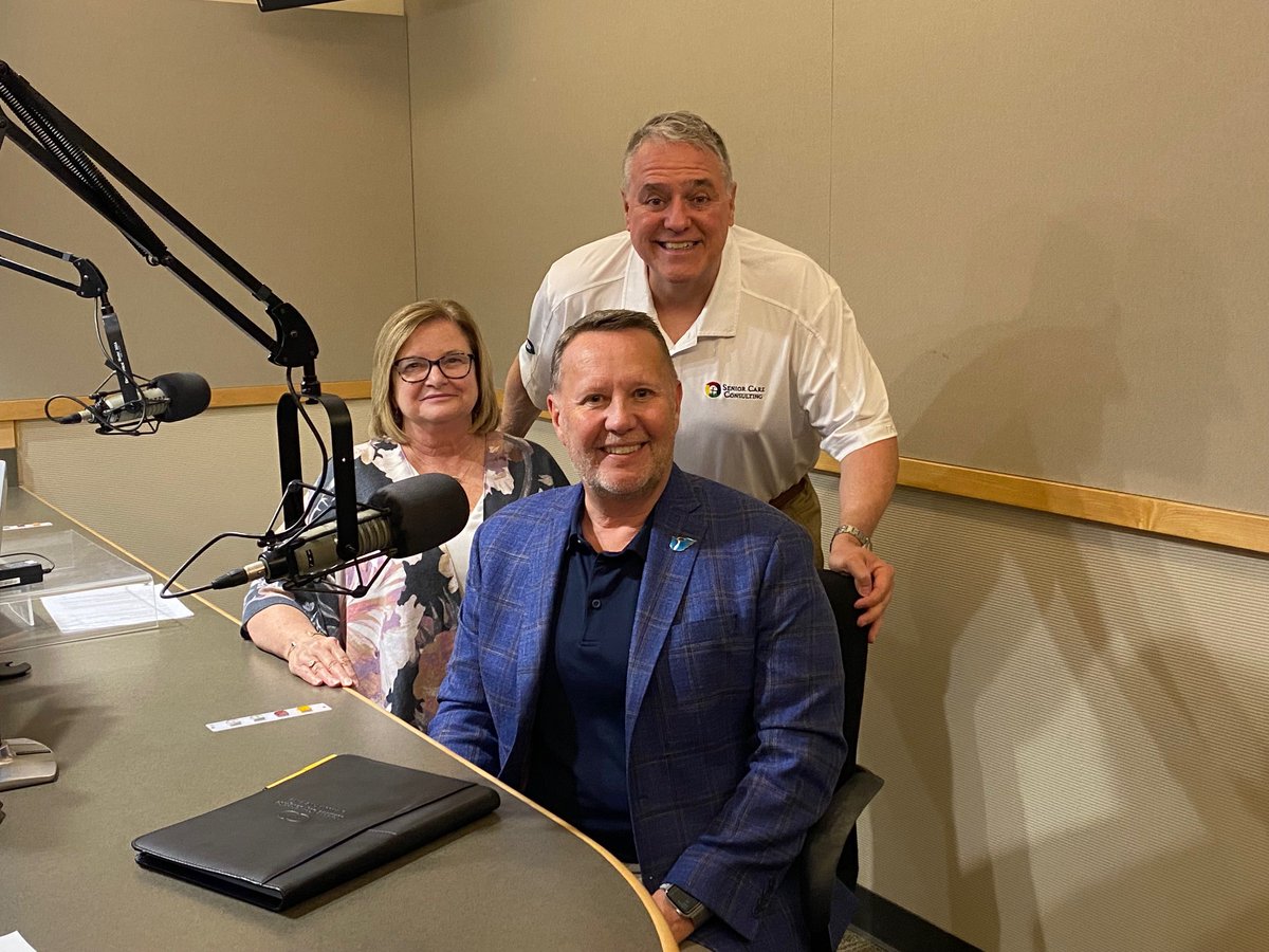 SeniorCareLive's tweet photo. Senior Care Live in KC Saturday at 11am on Talk980AM &amp; 3pm on 98.1FM! Steve visits with David Wiley and Patty Poore from KC Hospice about their Veteran’s Program and Nurse Honor Guard. Don't miss the Consumer Alert and CCRC overview! #SeniorCare #SeniorCareLive #Hospice https://t.co/gmePREHLEz