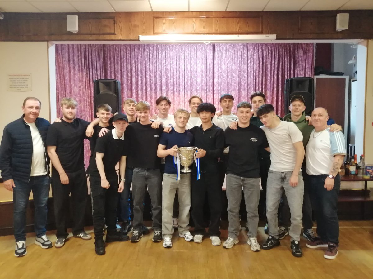 NewHartleyJrsfc's tweet photo. 2026 @NorthumFA Minor Cup Winners .. huge thanks to @BenRDawson  for presenting the trophies 👏👏🏆 https://t.co/BFJJSu39T2
