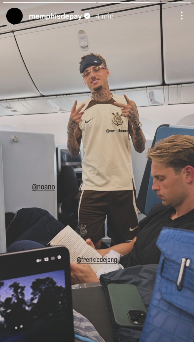 presidatv's tweet photo. Memphis Depay acabou de publicar essa foto.

#RenovemComMemphis https://t.co/pJ7A7DPDuZ