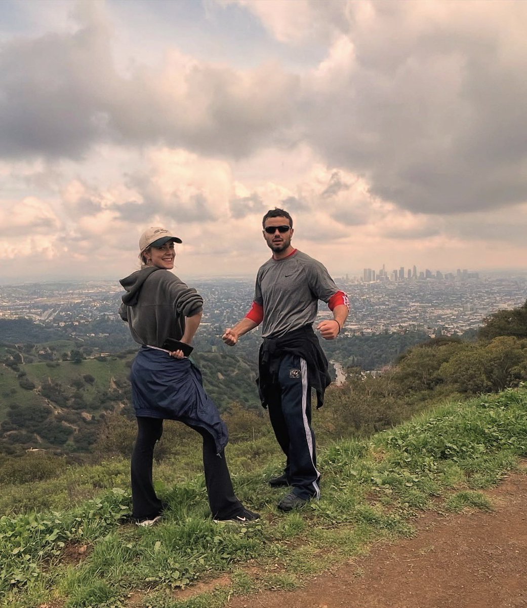 JulzzAnn's tweet photo. @netflix , hey, hi. I don’t mean to be a bother, I just wanted to remind you I’m still here depressed over losing my comfort show #TheHuntingParty and I’m sure @melissaroxburgh would appreciate coming home ! #savethehuntingparty 😭 look at them, we need MORE #shanebex 🥰 https://t.co/Cbkc8u0Nlw