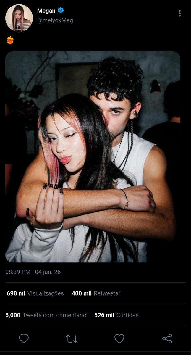 Lauxss_7's tweet photo. 𝄞⨾✮˚.⋆Good Luck, Babe! ♪ ༘⋆
#shortAu #meichae
𝘖nde durante seu processo de descobrimento bi, Megan Meiyok— uma grande atriz— assume um homem na sua rede social mas não sabia do efeito borboleta que isso iria causar.
𝘖u onde Yoonchae Jeung –uma renomada cantora ++ https://t.co/gDDQeKpi9E