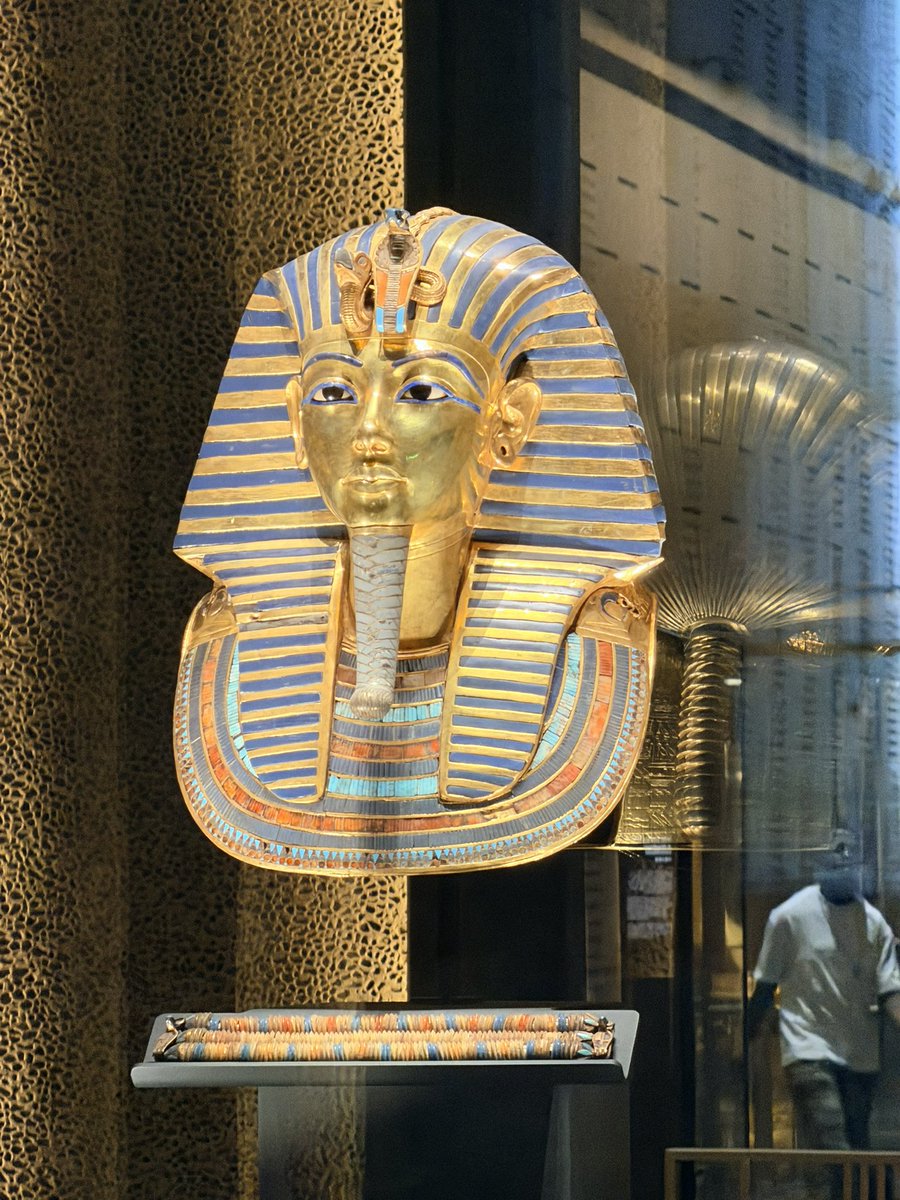TamerRefaatMD's tweet photo. An incredible day exploring the Pyramids, the Sphinx, &amp; the Grand Egyptian Museum with the @ASTRO_org Global Refresher faculty before we kick off the inaugural meeting tomorrow.

Thanks, Dr. Amr Abdelaziz, for the exceptional hospitality! 🇪🇬

#ASTROGlobalRefresher #ASTRO #RadOnc https://t.co/xzryQCgy2I