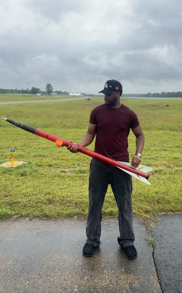 asap__tito's tweet photo. Launched a rocket today! Thanks @NASA @muleriders https://t.co/mNGLvmqL32