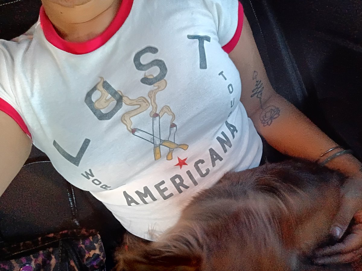 deadgrldollface's tweet photo. new shirt xx https://t.co/cGnOxAsB2p