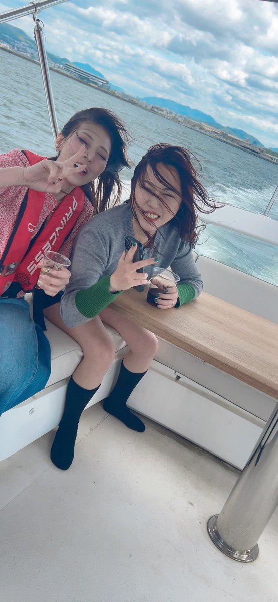 elmn118's tweet photo. どうしても聞いて欲しい。
あの！スーパースター大谷翔平が毎日私めがけてお迎えに来る夢だった😭💖
職場とか家とか色んなパターンあって、お互い高校生の制服着てたときもあった😭
しかも大谷翔平の片思いで、手も繋いだことないとゆうメロい設定だった😭どうなってんの😭タイプじゃないけど目で追っ https://t.co/gvziexAY5G