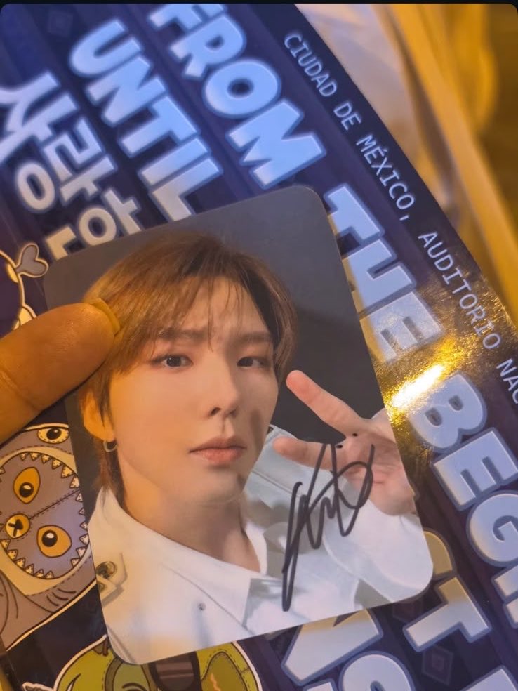 _imnamego5rae's tweet photo. ESTÁN REGALANDO ALBUMS AUTOGRAFIADOS Y LAS PCS SON FIRMADAS POR ELLOS 😭❤️

#몬스타엑스 #MONSTAX #MONSTA_X
#MONSTAX_THEX_NEXUS #MONSTAXinMexico #MONSTAXinLATAM https://t.co/ORCAWdjgnG