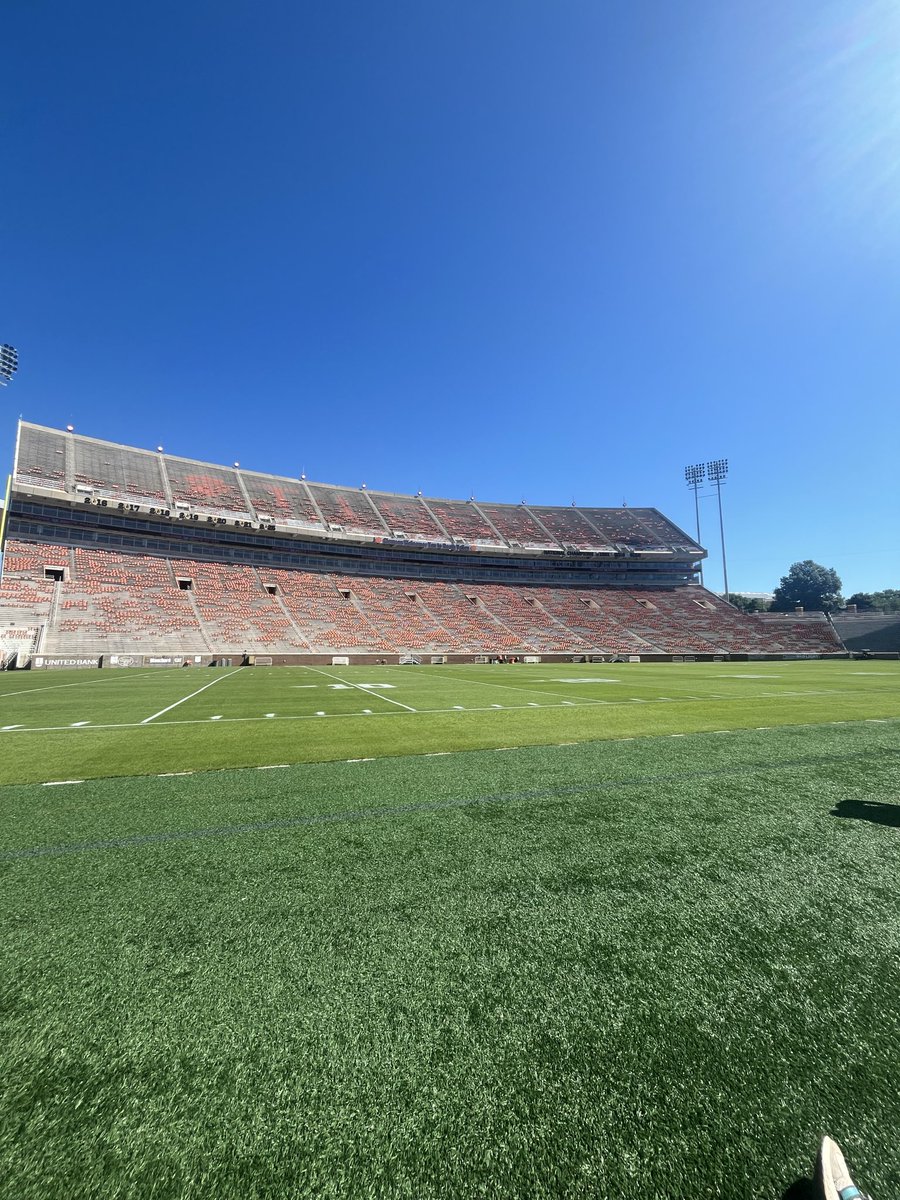 JoshWilson1743's tweet photo. Had an awesome day at @ClemsonFB camp yesterday, loved the coaching staff’s hospitality and the facilities and overall environment were amazing! really enjoyed getting to learn from the current punters and kickers.
special thanks to Coach Lemay for showing me around!
#classof2029 
@LCACoachSellers 
@CoachAG_53 
@LCALions_sports 
@CSmithScout 
@R_Allen86