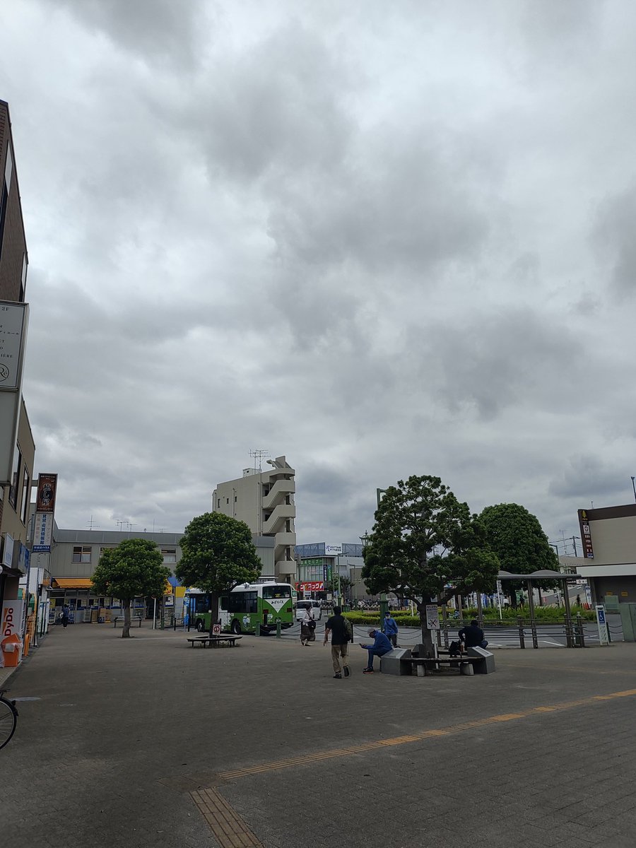 atein_cure's tweet photo. おはよう👋😆✨☀️ございます。保谷駅朝。大気が厚い朝⛅じめじめした感じになりそう？梅雨はそろそろでしょうか⁉️　#保谷駅　#接骨院 https://t.co/oxGf3vAO7H