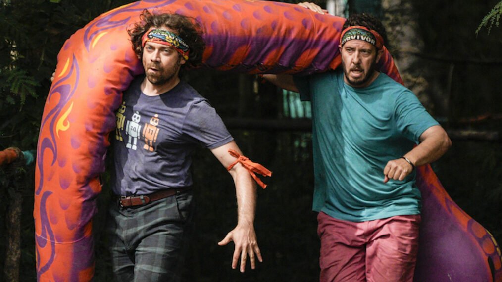 _FromTheIsland's tweet photo. They would do great on The Amazing Race together https://t.co/9f9xSd5ip1