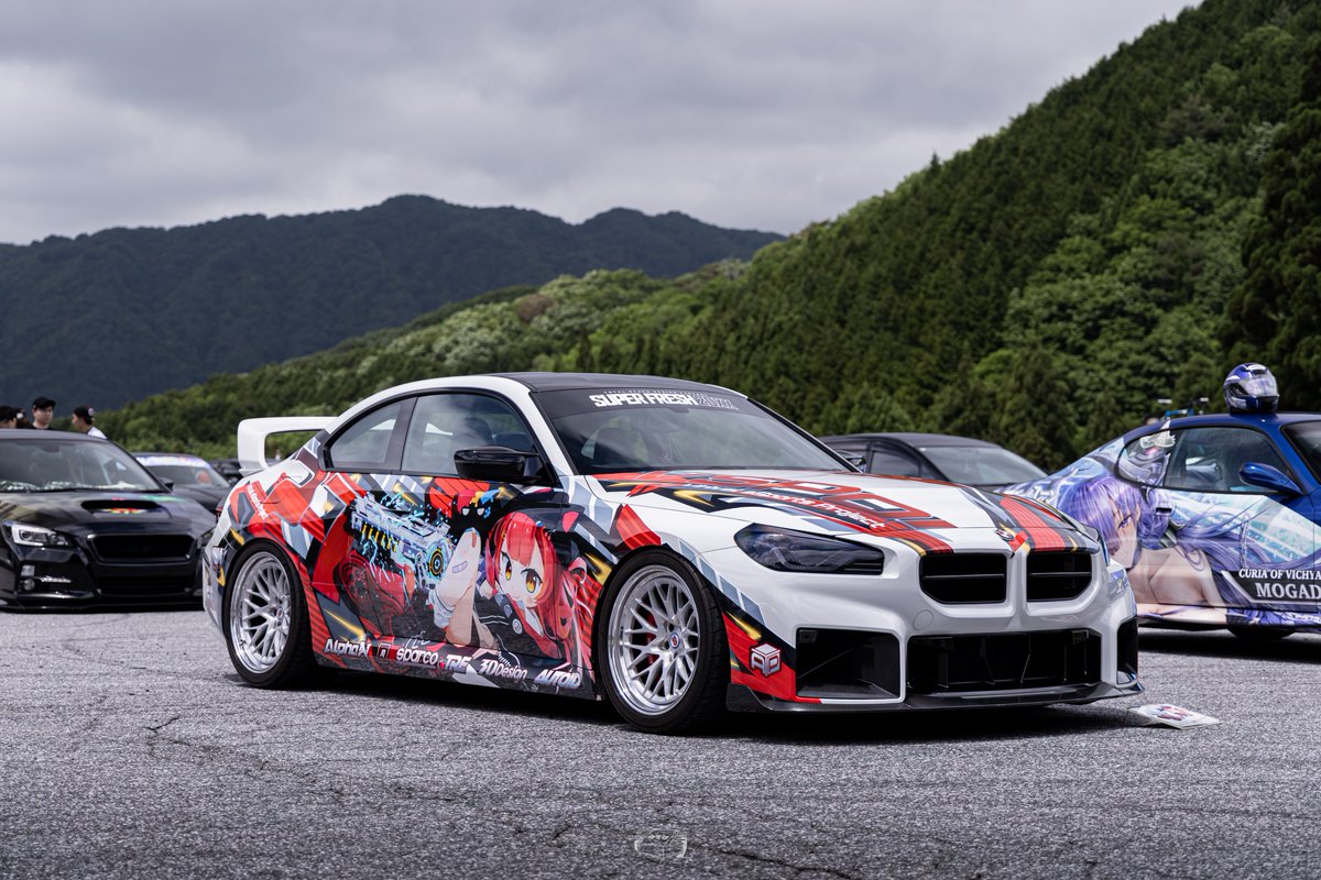 u2_vw_aw1's tweet photo. G87とG42
どっちにも良さがある https://t.co/XJqxBV94oi