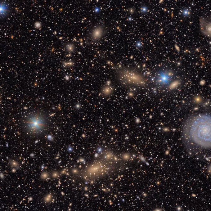 konstructivizm's tweet photo. The Cosmic Treasure Chest: 10 Million Galaxies in a Single FrameThis is the first major image released by the largest digital camera ever built for astronomy — the 3.2-gigapixel LSST Camera on the Vera C. Rubin Observatory.And it is absolutely staggering.Every single speck of light you see in this vast field is not a star.
It is an entire galaxy — each one home to hundreds of billions of stars, planets, and possibly entire https://t.co/yQw975mDbW this one breathtaking snapshot, astronomers have captured roughly 10 million galaxies. That’s only about 0.05% of the total number this revolutionary observatory is expected to image over its 10-year survey.Captured in the direction of the Virgo Cluster, this image transforms what looks like empty space into a glittering tapestry of distant universes stretching back billions of years. The few brighter foreground stars belong to our own Milky Way — everything else is far beyond our galaxy.This is more than just a pretty picture.
It is a preview of a new era in astronomy — where we will map the changing universe in unprecedented detail, hunt for mysterious dark matter and dark energy, discover thousands of new asteroids, and witness cosmic events as they unfold in real time.Welcome to the future of discovery.
Image Credit: NSF–DOE Vera C. Rubin Observatory