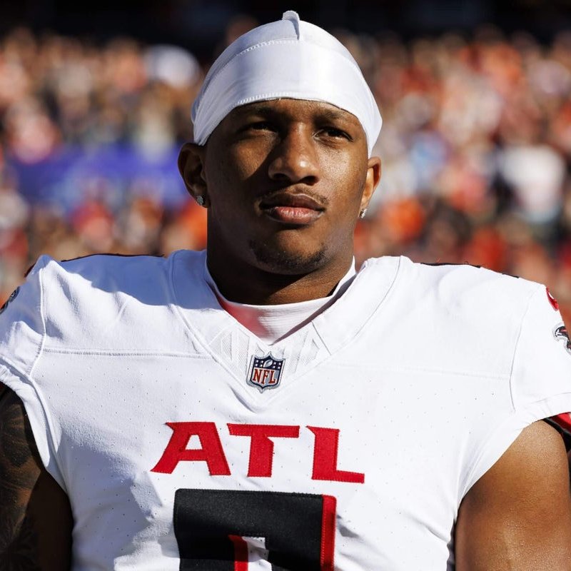 KalshiSports's tweet photo. NEW: A Kalshi trader has put $1,577 on Michael Penix Jr. to NOT win NFL MVP this season.

If they are correct, they will win $1,593 for a profit of $16. https://t.co/HKWppWVljA