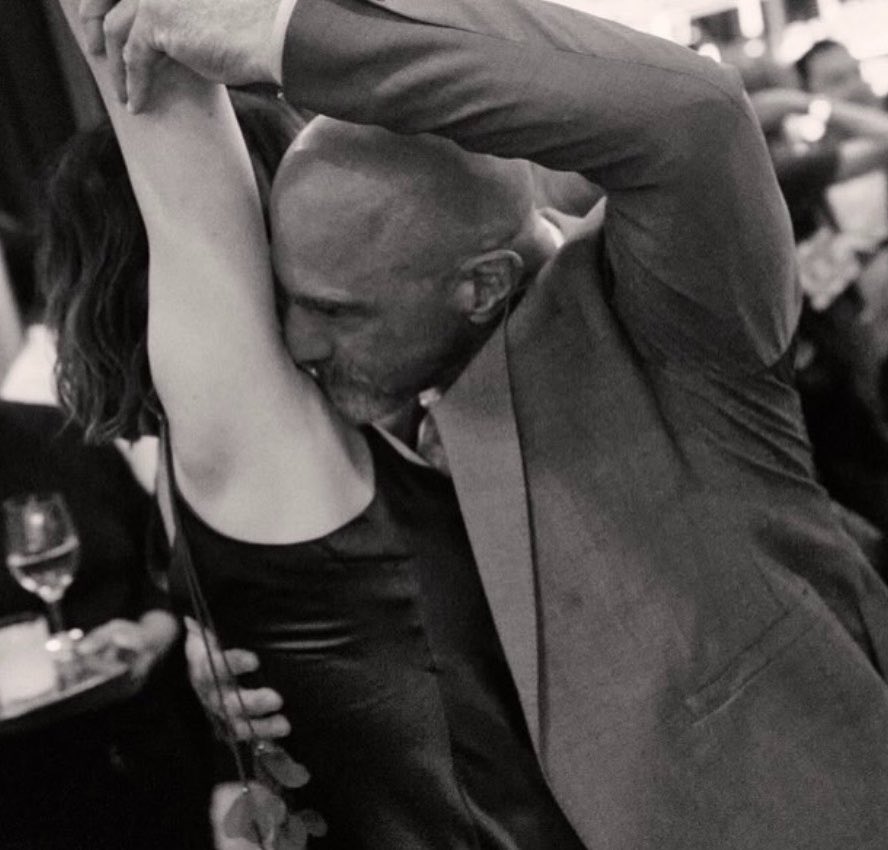 wuhluhwtf's tweet photo. Baldie never disappoints ๐ค https://t.co/SYHlHQJjkl