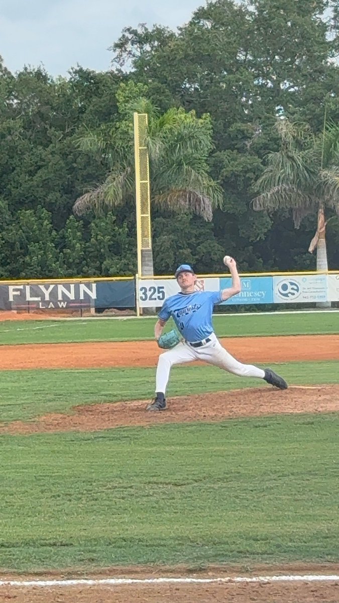 Dustin10449226's tweet photo. @AMI_Tourists @IUCBASE
Rigg Mahurin IU Columbus commit LHP went 4 innings today in the Florida Gulf Coastal League.  Glad to see him back to having fun.
0 walks
2 K's
0 ER https://t.co/zQYEvAGEWC