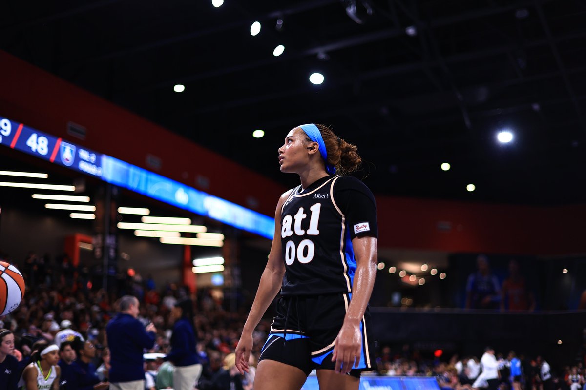 ATLDreamPR's tweet photo. Naz Hillmon has eclipsed 1000 career points, after scoring her 11th point of game. Hillmon comes into the 2026 season as the reigning WNBA sixth player of the year and currently holds the Atlanta Dream record for consecutive games played (160). https://t.co/4VpdQGrOda