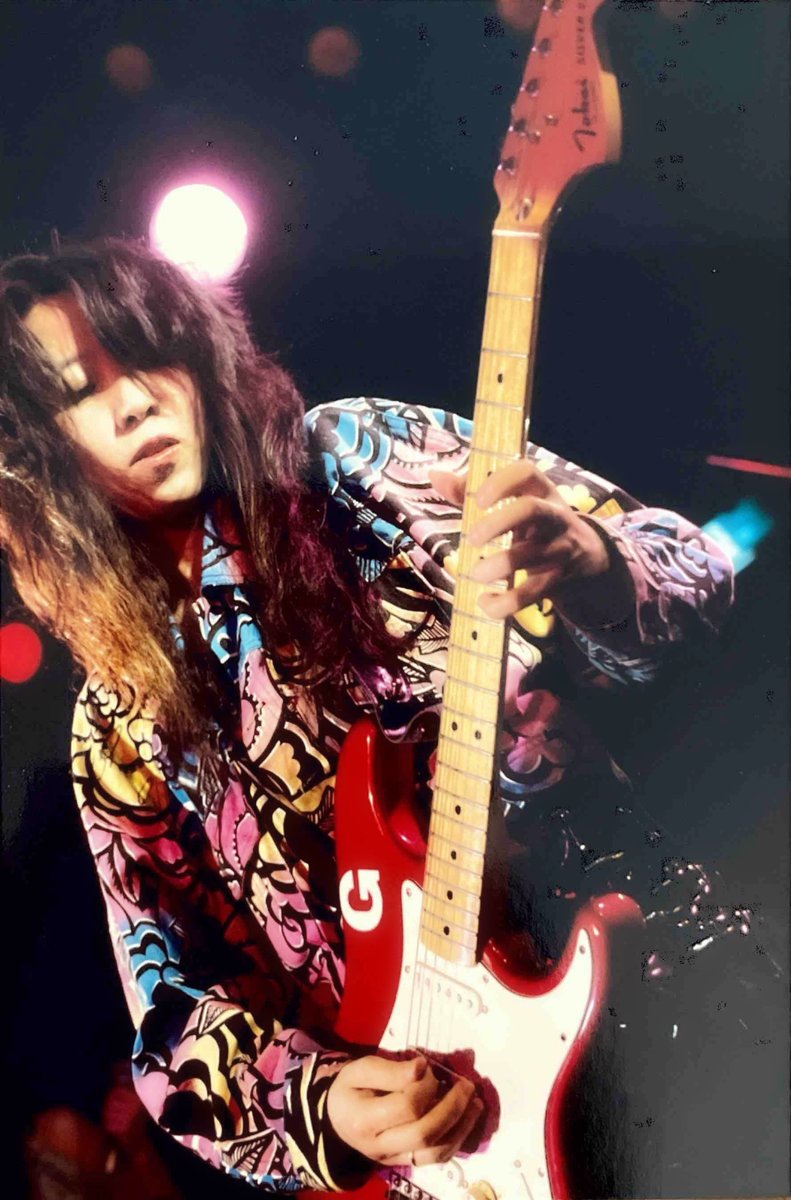gogosungo's tweet photo. 24歳頃のアタシ。そんなアタシも来週で60歳。
大生誕祭前売りチケット受付中↓
https://t.co/gbLCgVw9zZ
#showya #カバーバンド #プラティア
#mintmints #mintmin2 https://t.co/cJOAokBwSi