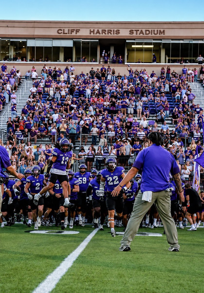 Jakobe_Boone_27's tweet photo. #AGTG After a great team camp and conversation with @CoachSpenceOBU am beyond blessed to receive an offer from @OuachitaFB 

@CRSportsLive @JvilleTitanFB1 @NP4Football_OT @PrepRedzoneAR @tctabler https://t.co/gMkBev0Kcy