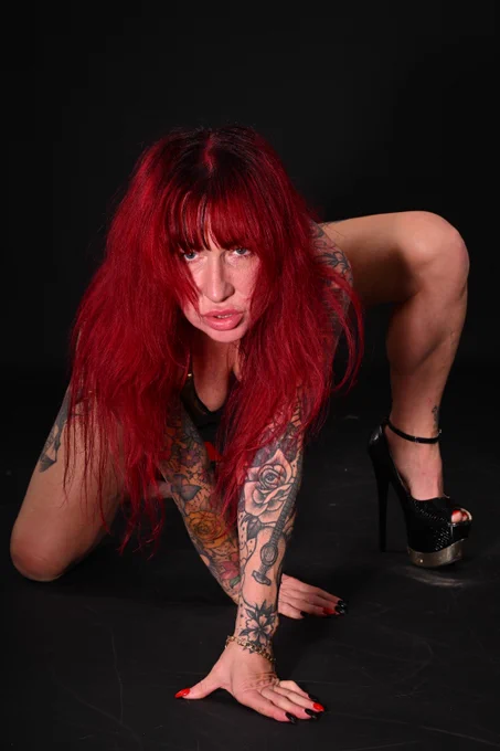 Image from Lady Redd X (@Red_Ammunition_)