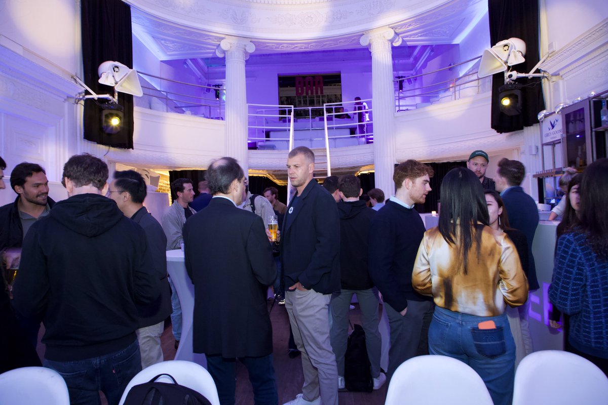 RedotPay's tweet photo. Grateful to our partners @OpenPayd  &amp; @Gate  for an incredible side event at @money2020  🎉  

Amazing get together with everyone who participated, let's connect traditional finance and digital assets! https://t.co/yqB0c6S6Qn